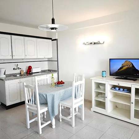 Blanco&Azul - Comfortable Ocean View Apartment Next To The Beach Playa de las Americas  Exterior photo