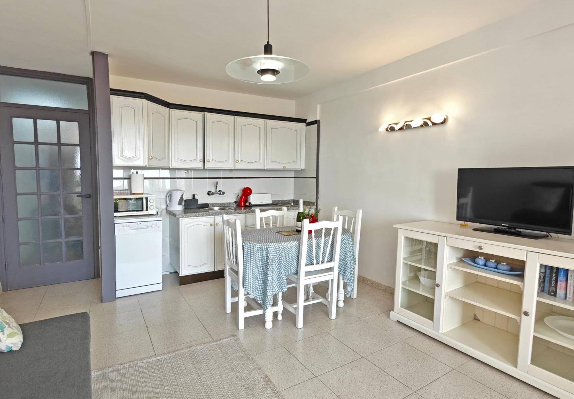 Appartamento Blanco&azul - Comfortable Ocean View Next To The Playa de las Americas (Tenerife)